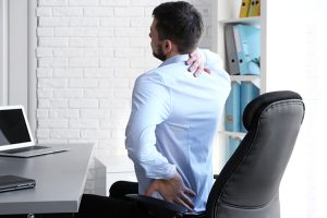 man back neck pain